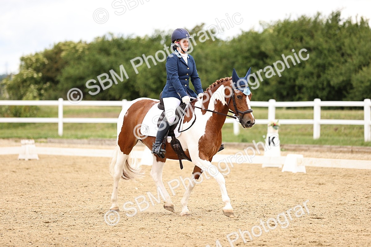 SBM_002835 - Class 2 - Novice 4 - 12.00-13.10