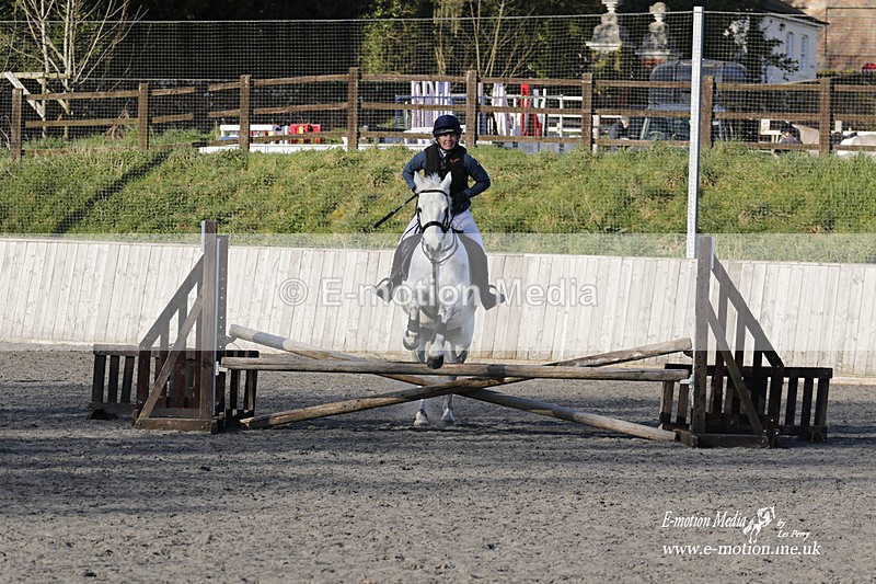 _EST0068 - Bourne Valley Riding Club Winter Showjumping 27/03/22
