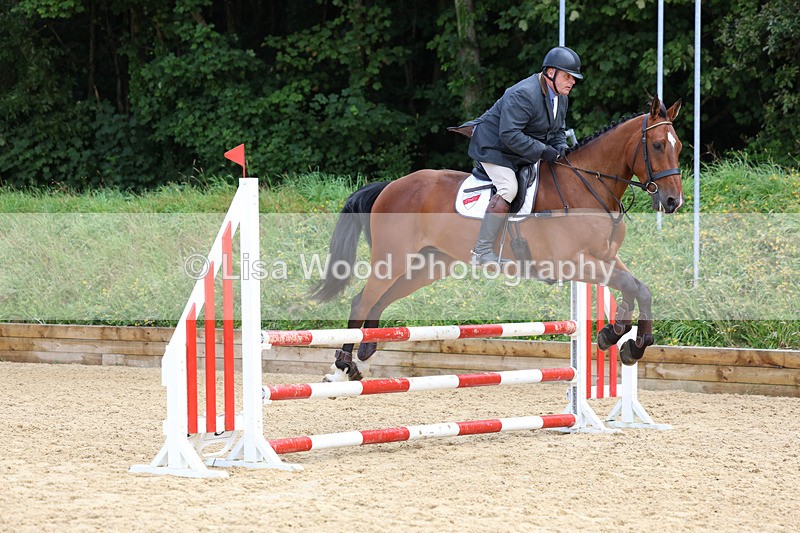 3E7A9864 - Class 9: Senior British Novice/90cm open