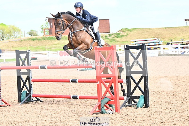 240605A-160849-01048 - Cls 5 Foxhunter and 1.20m Open