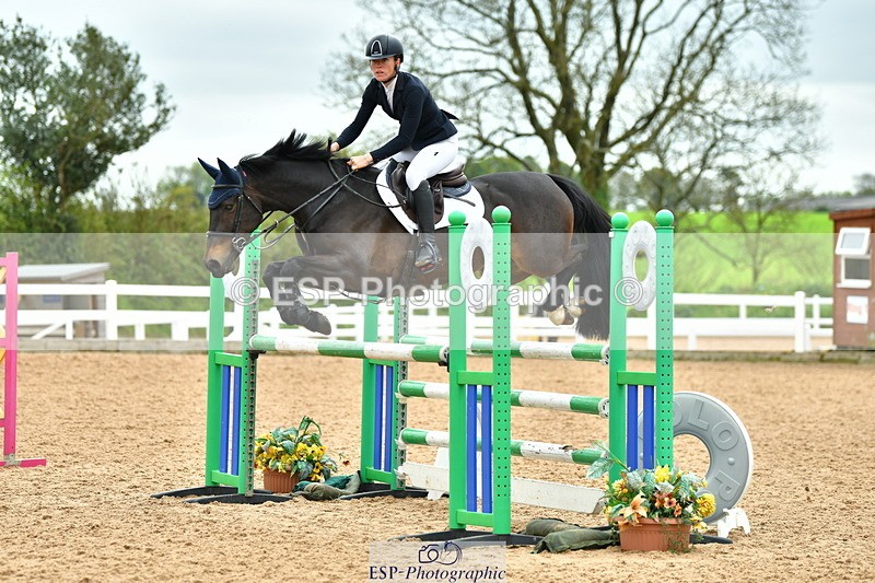 230507A-133627-08170 - Cls 43 1.05m Amateur Quali