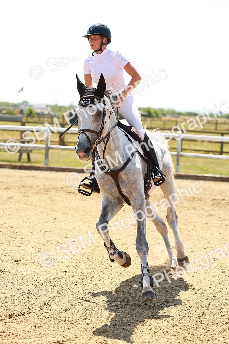 SBM_001624 - Class 4 - Senior Newcomers - 1.10m