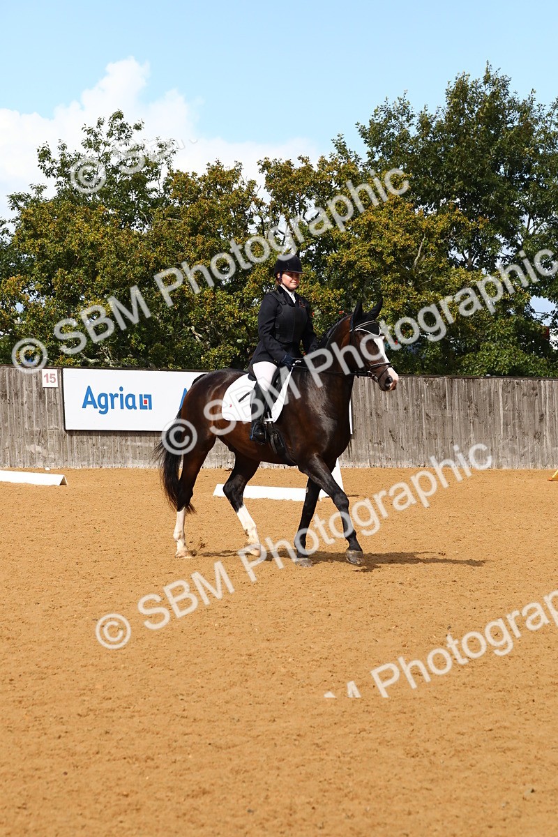 SBM_20901 - D5 - Small Tour Championshop Intro 2