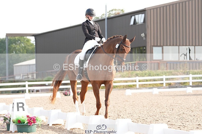 250817-090453-07088 - 121-Daisy.HedgesFelicia.v