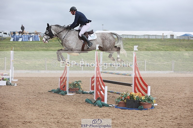 240419A-104320-06186 - Cls 2, 2 Star Small Tour 1.30m