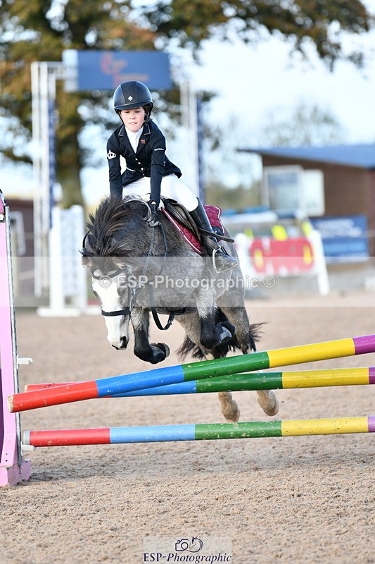 241026A-131527-01484 - SAT Cls 30 Stepping Stones 128+138