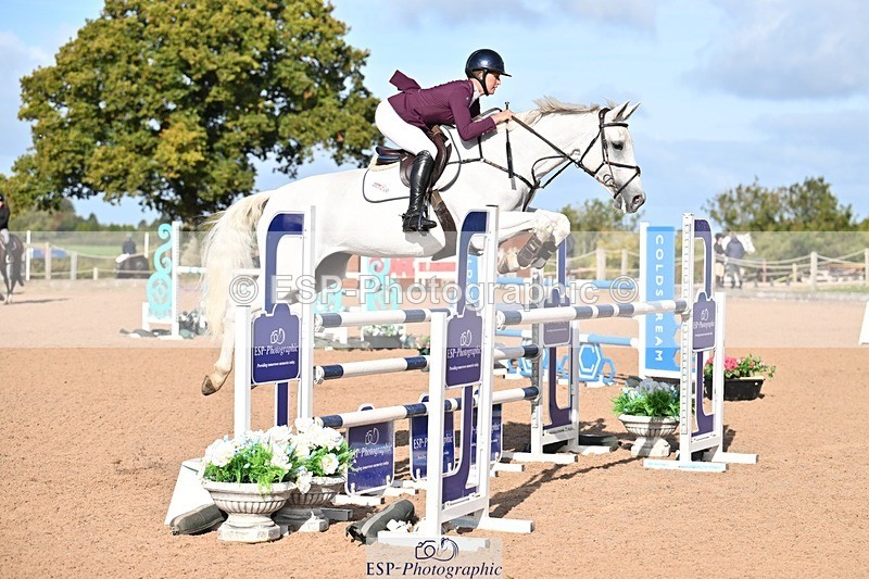 251005-104005-02826 - Cls 15 Foxhunter and 1.20m