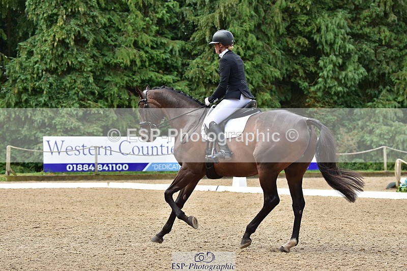 250719A-105256-03838 - 173-Louise.Hendy-Best.Trition