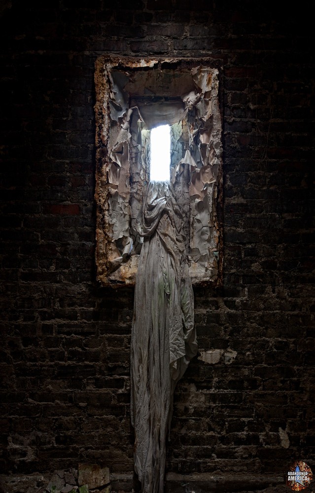 Window with cloth, Holmesburg Prison, Philadelphia PA | Abandoned America by Matthew Christopher