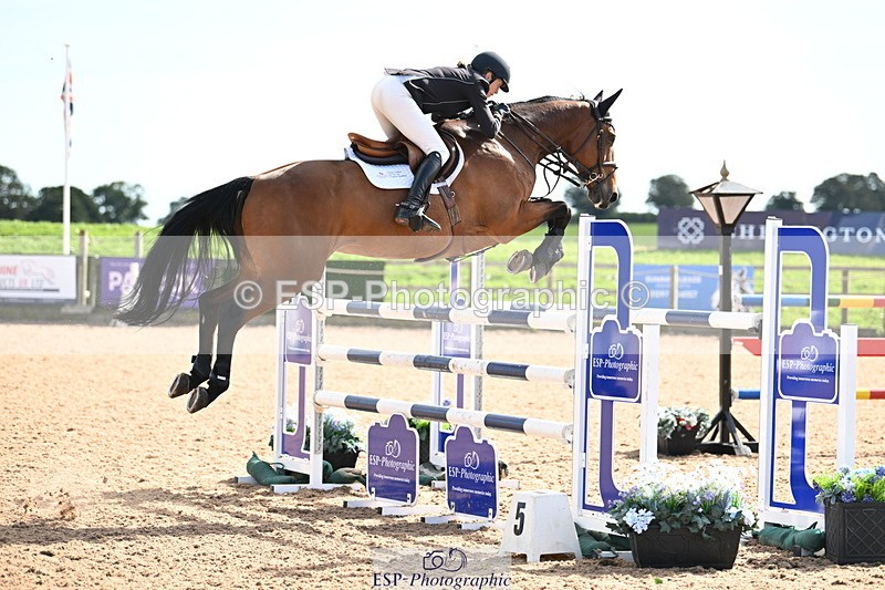 240913A-145010-04927 - Cls 17 National 1.30m Open