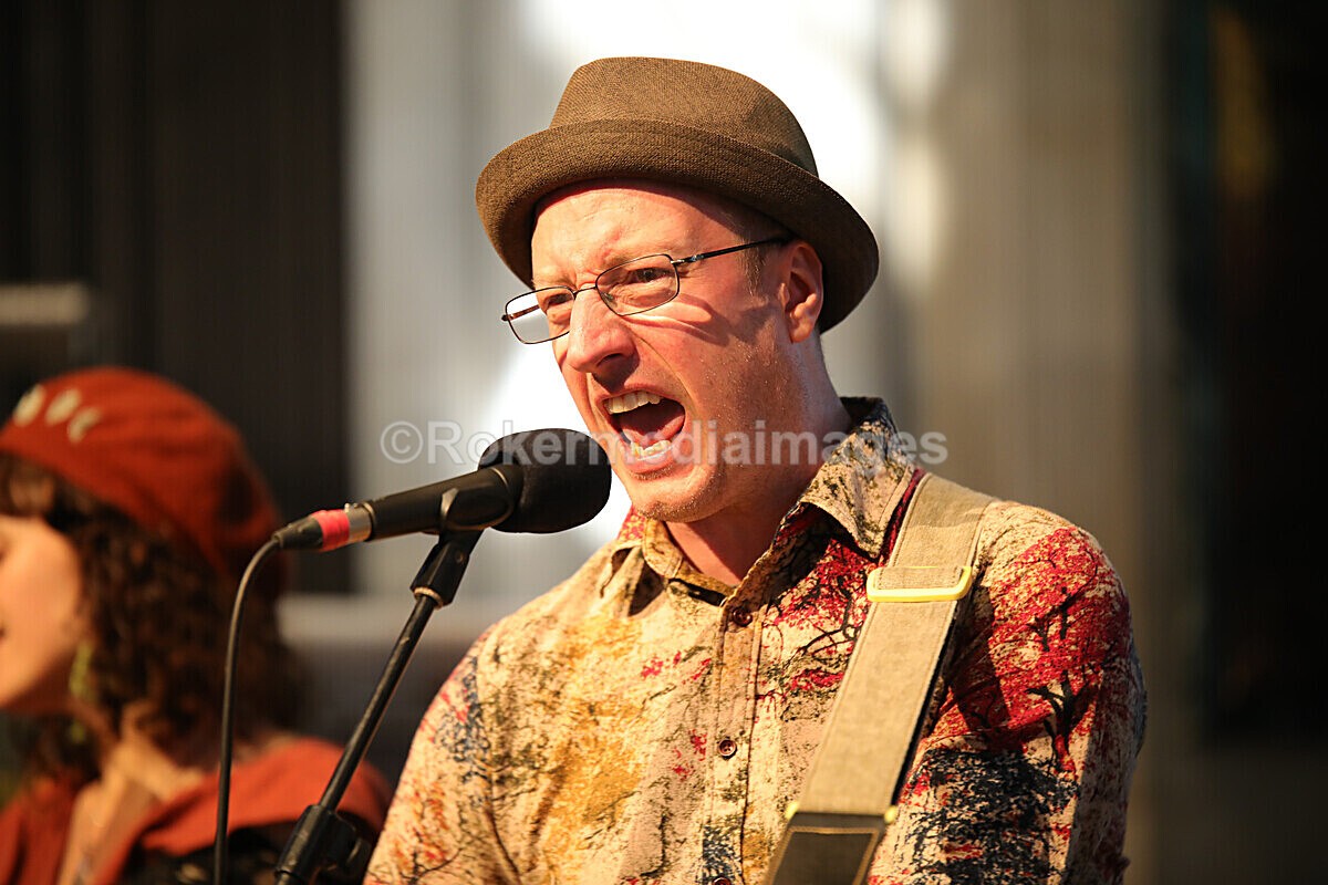 FOLK N BLUES-278 - FOLK and BLUES SEPT 2022