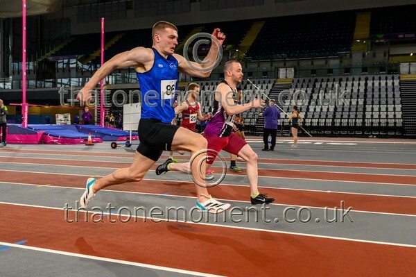 StudInd-921023 - Track Male Set One