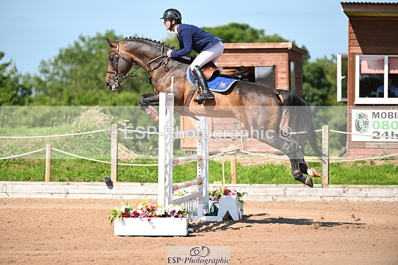 240718A-103129-04544 - Cls 1, 3 Star Small Tour 1.35m