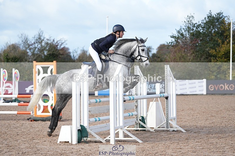 251025-125246-00417 - Cls 9 Pony Winter Discovery and 90cm