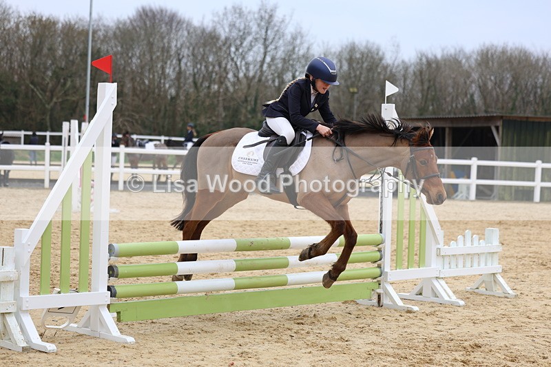 3E7A8018 - Class 10: Junior 60cm