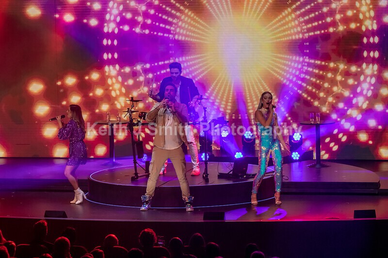  - Entertainers