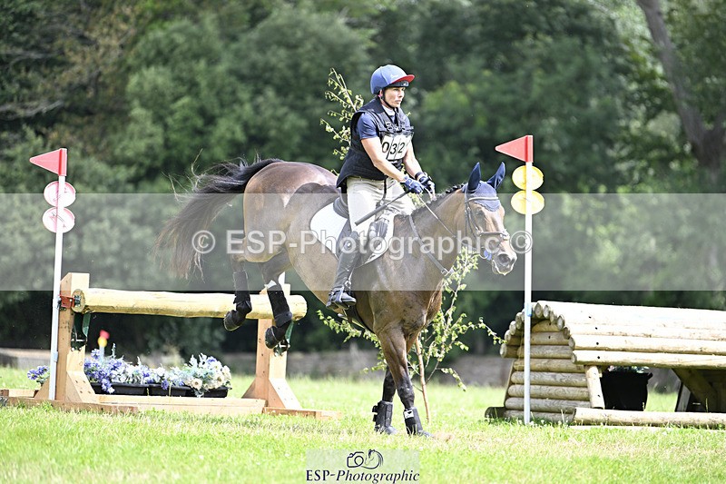 240804-120930-12552 - 321-Samantha_Lewis-KNOCKRIGG_BRONCO