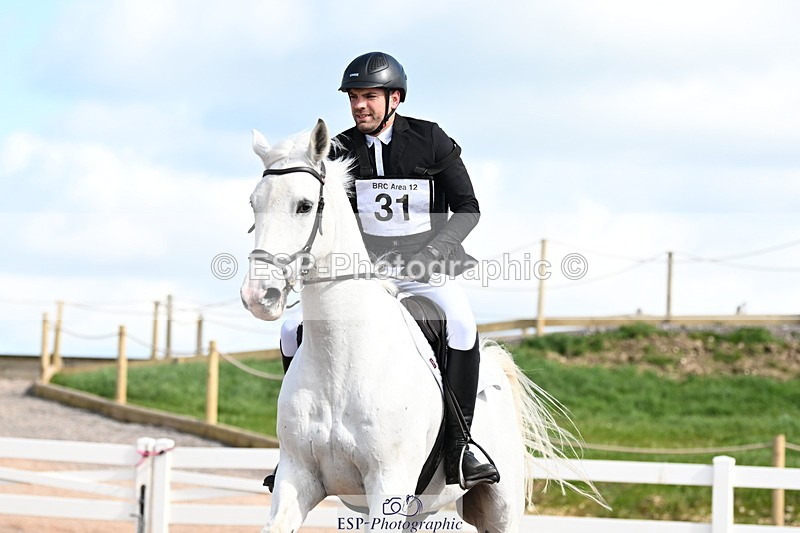 240324A-132313-03631 - Novice 27, 12.30 to 13.50