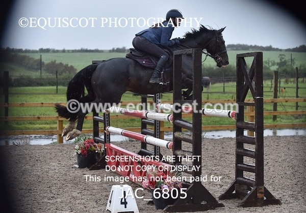 JAC_6805 - CLASS 19 SUN Pony Foxhunter/ 1.10m Open