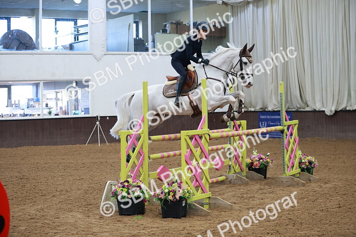 SBM_000989 - Class 5 - Senior Foxhunter - 1.20m