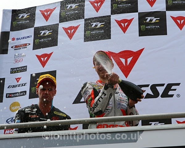  - Senior Race - TT 2010