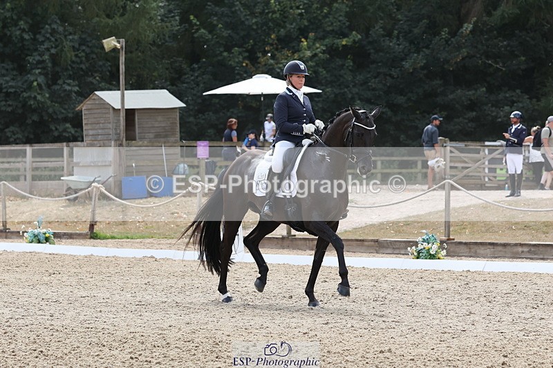 250809A-144837-04398 - 028-Sameera.RahmatallaForget.Me.Not.NE