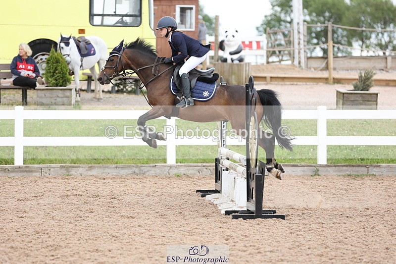 240630A-181426-16350 - Cls 28 Stepping Stones 128cm + 138cm