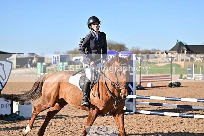 250401-171635-00338 - 70cm classes