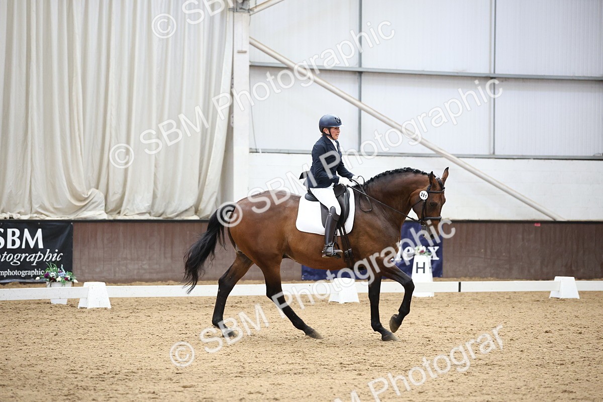 SBM_003404 - Class 5 - Novice 6 Gold - 13.05-14.00