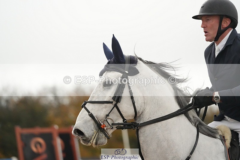 251107-135337-01268 - Cls 6 Foxhunter and 1.20m Open