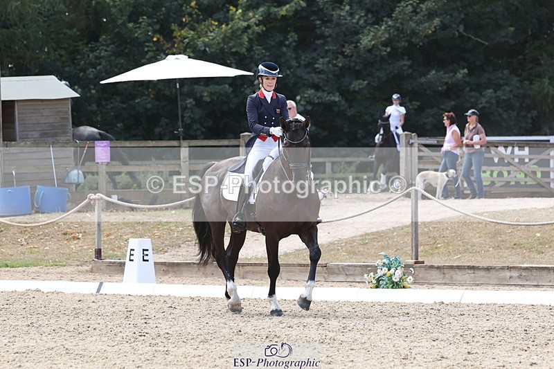 250809A-134555-03632 - 063-Holly.KerslakePlatinum.Cabachon