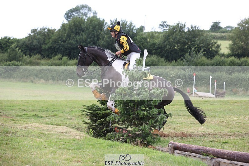 230625-110025-02592 - XC 90cm 11.00 to 12.00