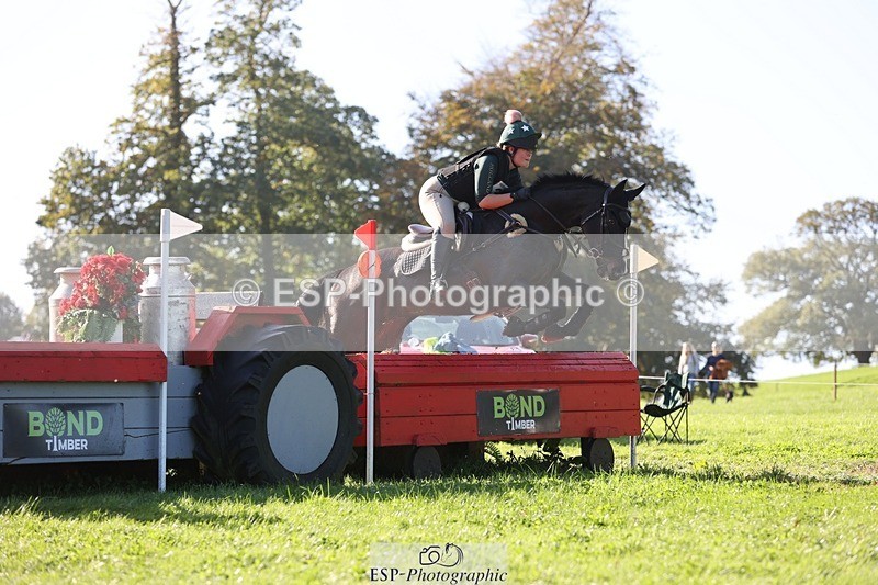 241026-112742-12299 - 379-Vikki.Maddox-GOGETTHAT