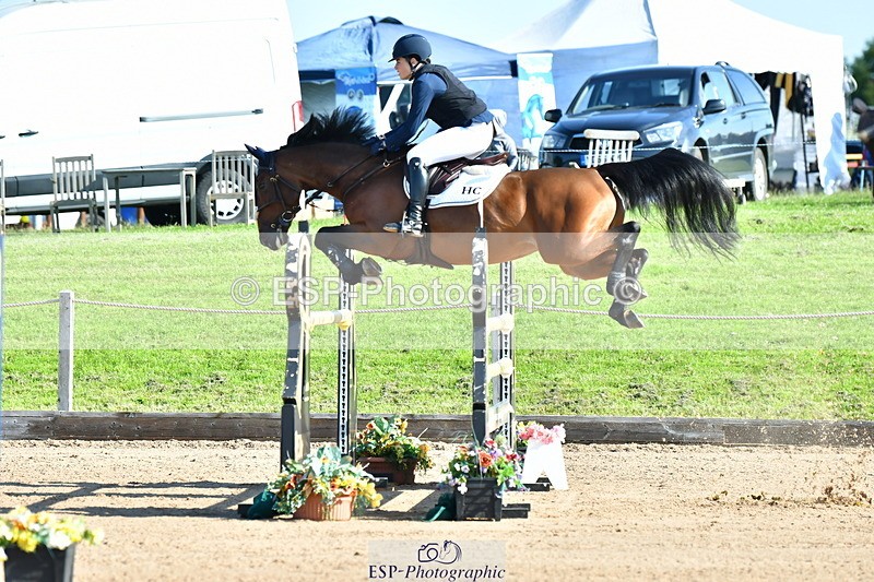 230720A-091106-01607 - Cls 1, 2 Star Small 1.30m