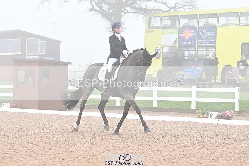 240217A-104158-01440 - 275-Lucy.Pye-La.Vida.loca