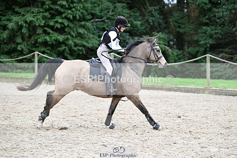 241117-140509-04415 - Cls 3 90-95cm 14.00 to 15.00