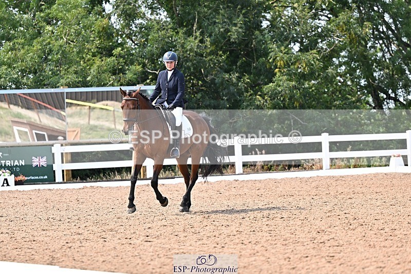 250816-141200-05295 - 146-Jean.BucklandCourt.Esquire