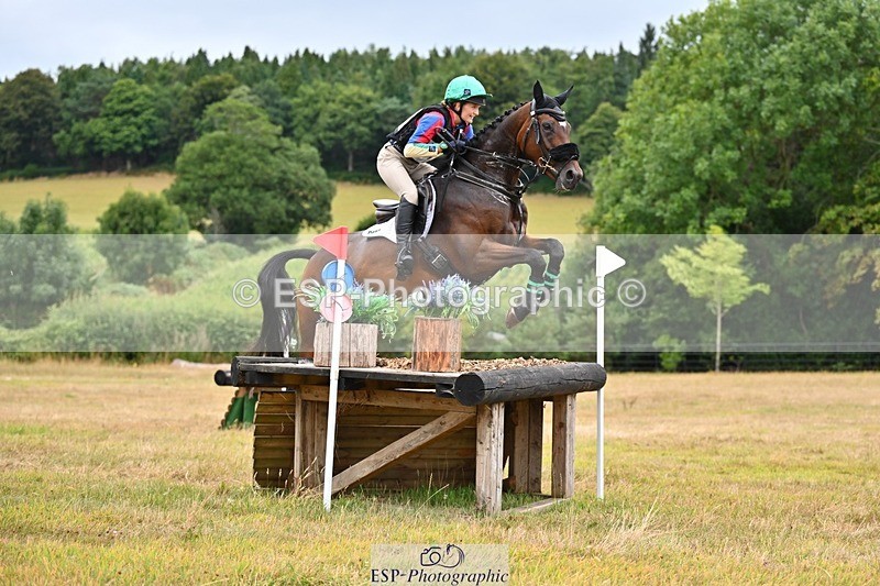 250803A-111458-10829 - L-513-Maisie.Randle-VILLANELLE