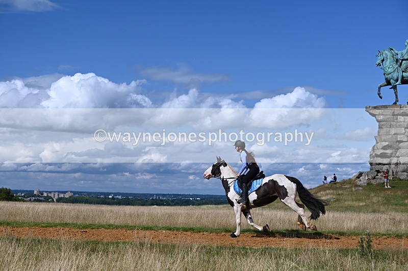 DSC_9989 - Time at Statue 15:11 to 15:58