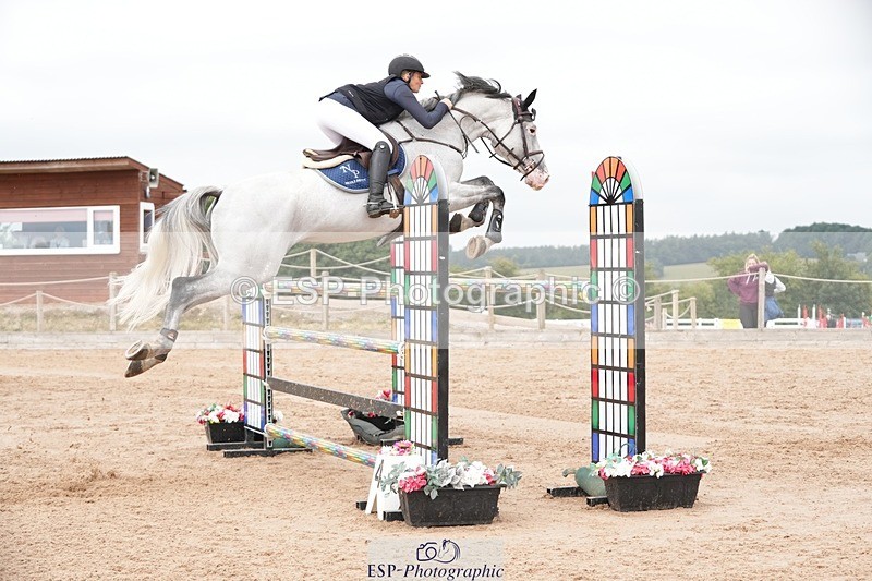 250718-115021-10125 - Cls 2, 3 Star Small Tour Break til End