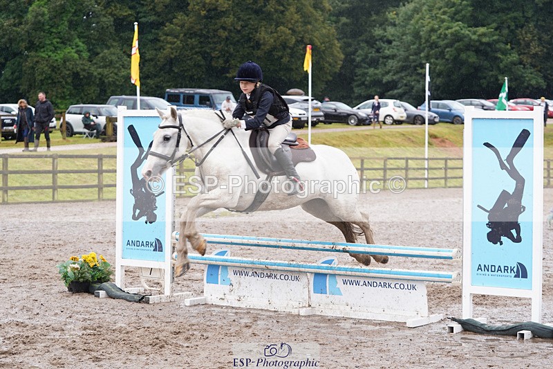 240824X-102914-22864 - 70cm Round 1 9.30 to 11.10