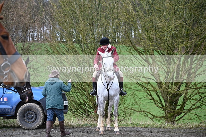 WJ6_8520 - Meet & Line One