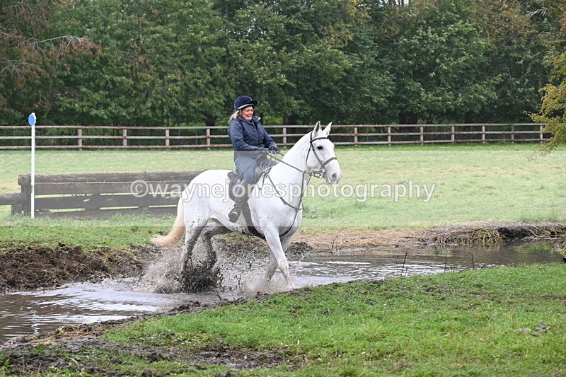 WJ6_9182 - Time at Photographer 14:46 to 14:57