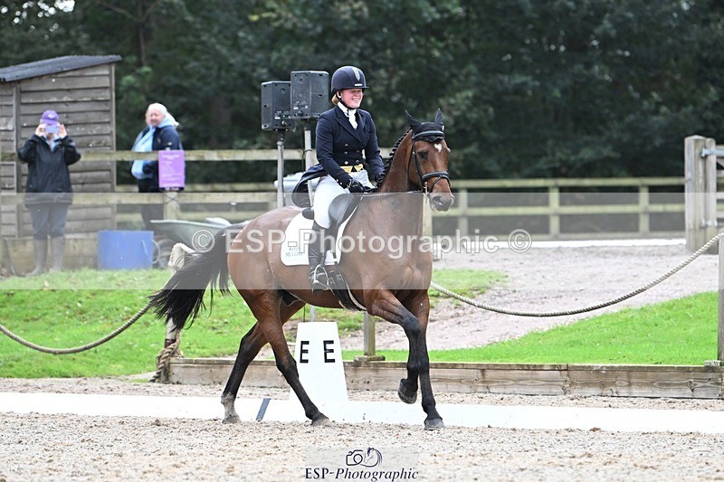 231019-152047-04442 - 062-CLASS.ROMANCE-Eleanor.Hope-DR