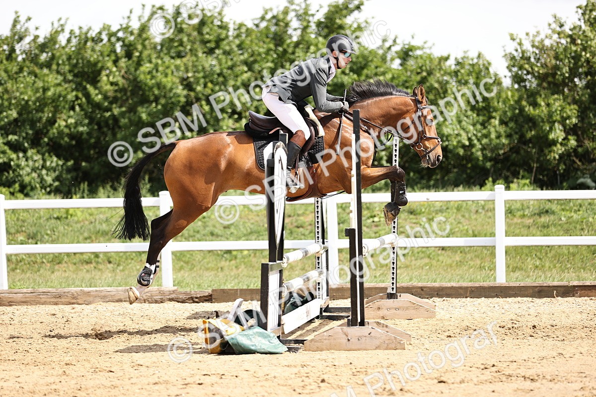 SBM_002233 - Class 9 - Senior British Novice - 90cm