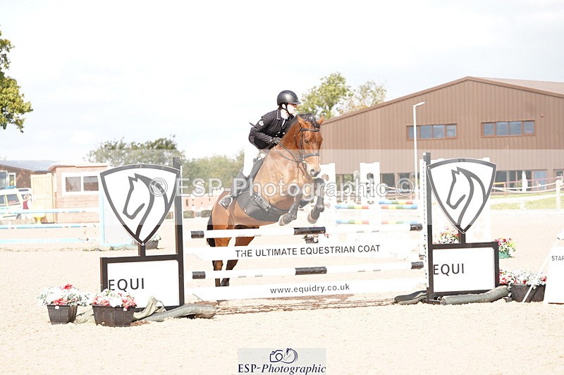 241004A-113546-00258 - Fri 02 Snr 1.05m Open