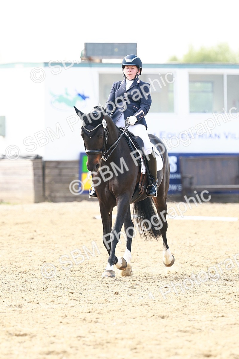 0B8A7251 - Class 12 - Medium 4