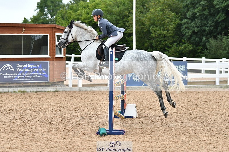 230819A-122713-00519 - Cls 26+28 Pony Foxhunter & 1.15m