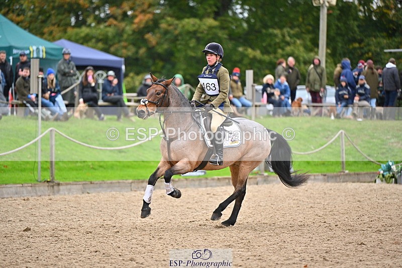 251026A-160808-26640 - F-463-Janine.Paterson