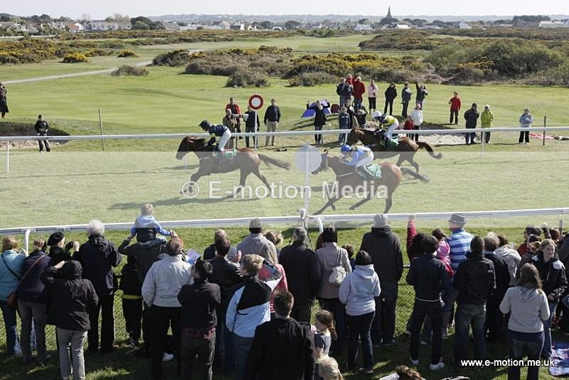 Race 4 15 - Gsy Race Finish Line 03/05/10